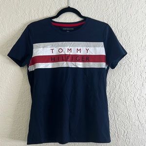 Tommy Hilfiger large stripe logo t-shirt in navy size M